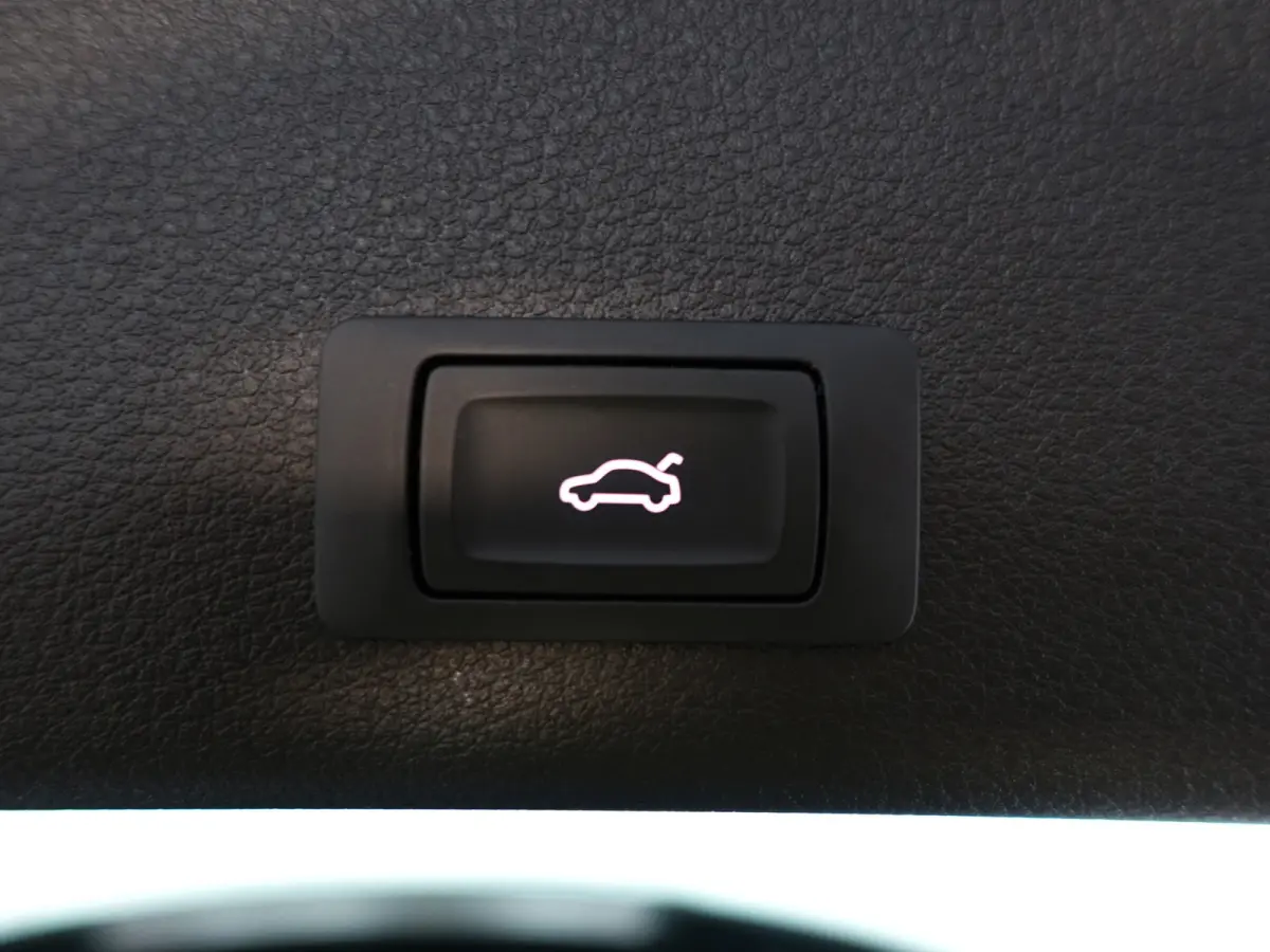 e-tron 55 quattro advanced 95 kWh- Panoramadak, CarPlay, Ada Cruise, Sfeerverlichting, Camera, Memory, Design Leder Interieur