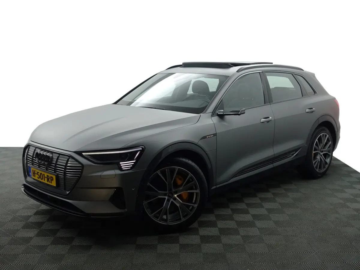 e-tron 55 quattro advanced Pro Line Plus 95 kWh- SOH 93%, Camera Spiegels, Panoramadak, Bang Olufsen, Memory, Sfeerverlichting