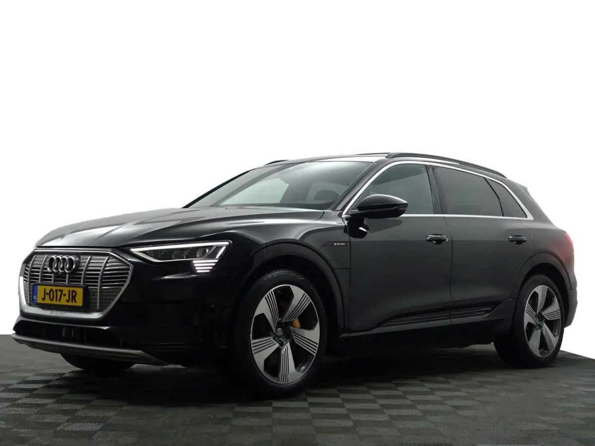 e-tron 55 quattro advanced Pro Line Plus 95 kWh- SOH 92%, Panoramadak, Luchtvering, Sfeerverlichting, Head Up, 360 Camera, Carplay