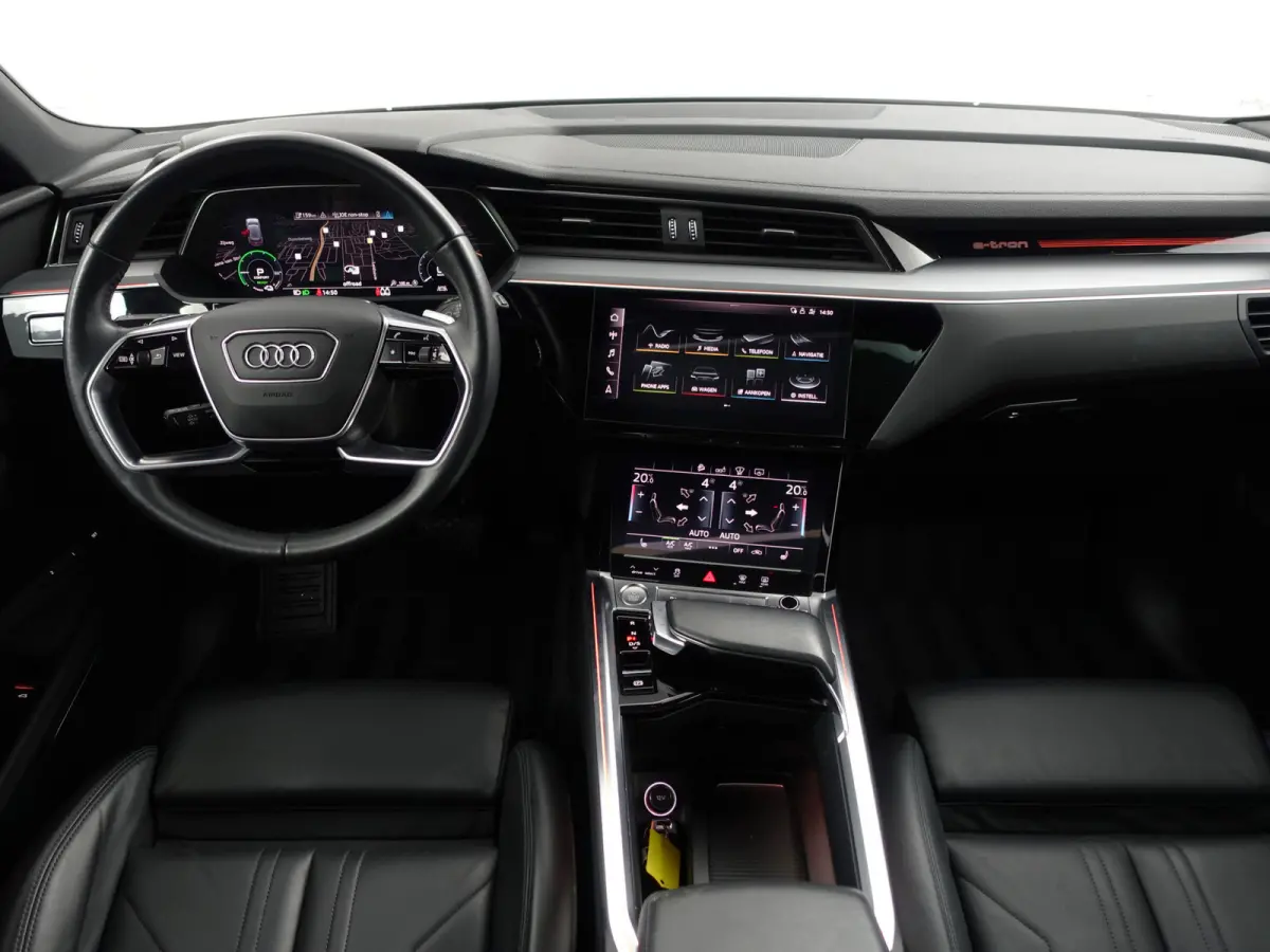e-tron 55 quattro advanced Pro Line Plus 95 kWh- SOH 92%, Panoramadak, Luchtvering, Sfeerverlichting, Head Up, 360 Camera, Carplay