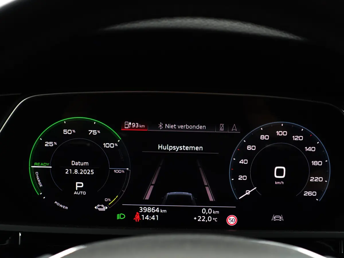 e-tron 55 quattro advanced 95 kWh- SOH 91%, Bang Olufsen, 2x Laadpoort, Camera Spiegels, 360 Camera, Panoramadak