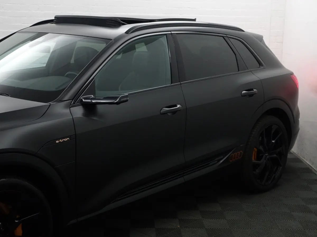 e-tron 55 quattro advanced 95 kWh- SOH 91%, Bang Olufsen, 2x Laadpoort, Camera Spiegels, 360 Camera, Panoramadak