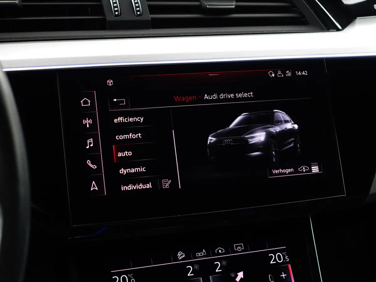 e-tron 55 quattro advanced 95 kWh- SOH 91%, Bang Olufsen, 2x Laadpoort, Camera Spiegels, 360 Camera, Panoramadak