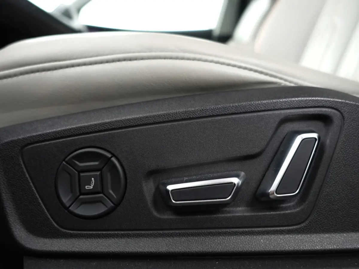 55 Quattro Advanced Pro Line Plus 95 kWh- SOH 93%, Exclusive Interieur, Stoelmassage, Camera Spiegels, Bang Olufsen, Head Up