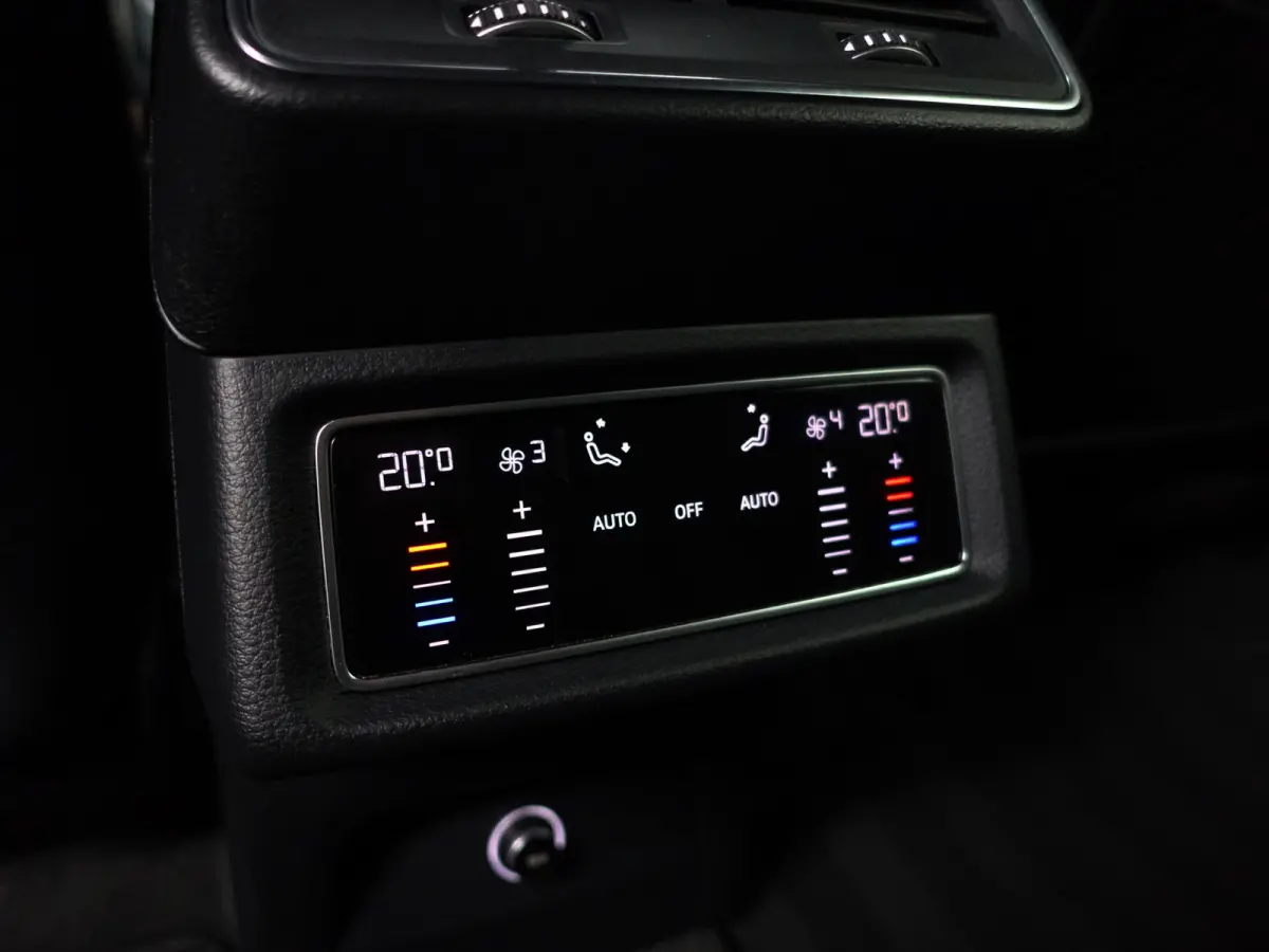 e-tron 55 Quattro advanced Pro Line Plus 95 kWh- SOH 89%, Night Vision, Bang Olufsen, Camera Spiegels, 360 Camera, Head Up, Memory