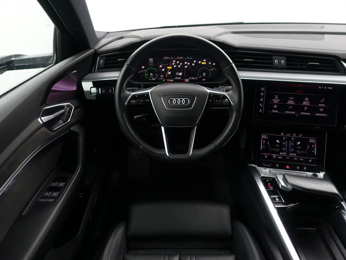 e-tron 55 Quattro advanced Pro Line Plus 95 kWh- SOH 89%, Night Vision, Bang Olufsen, Camera Spiegels, 360 Camera, Head Up, Memory