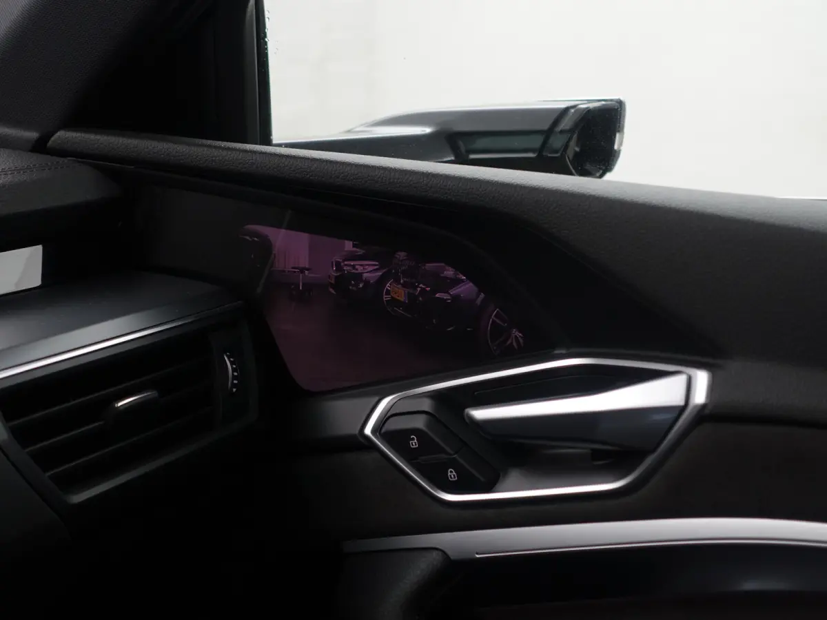 e-tron 55 Quattro advanced Pro Line Plus 95 kWh- SOH 89%, Night Vision, Bang Olufsen, Camera Spiegels, 360 Camera, Head Up, Memory