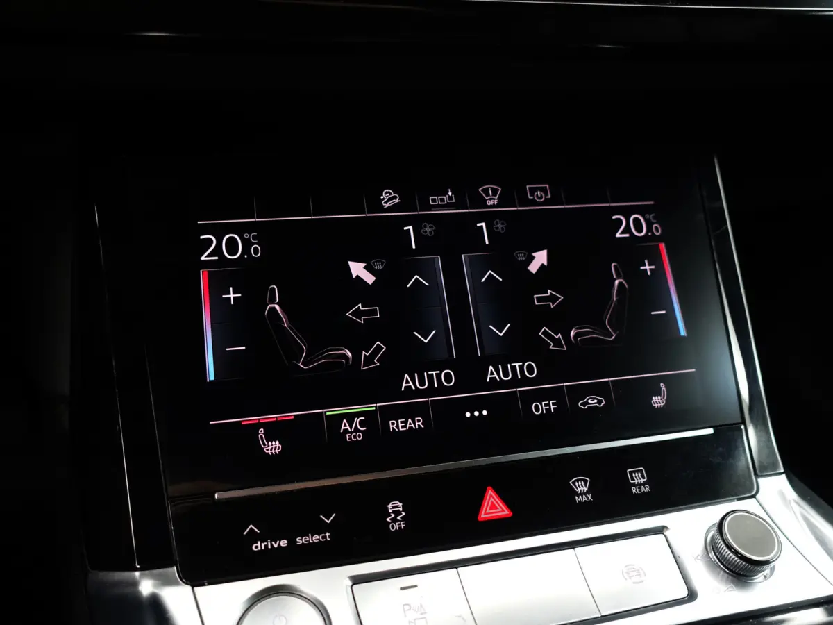 e-tron 55 Quattro advanced Pro Line Plus 95 kWh- SOH 89%, Night Vision, Bang Olufsen, Camera Spiegels, 360 Camera, Head Up, Memory