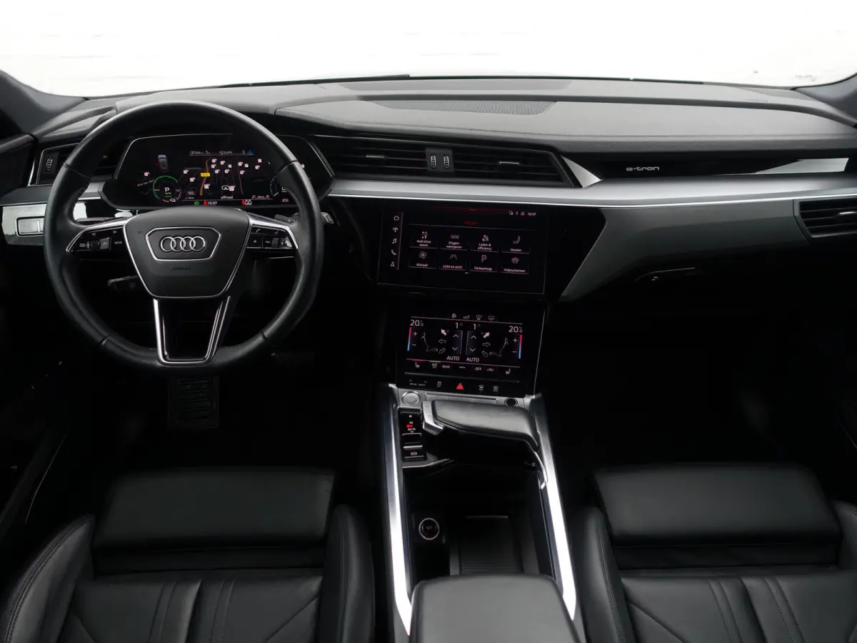 e-tron 55 Quattro advanced Pro Line Plus 95 kWh- SOH 89%, Night Vision, Bang Olufsen, Camera Spiegels, 360 Camera, Head Up, Memory