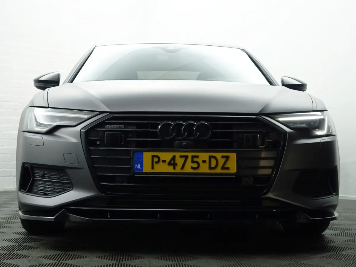 55 TFSI 400pk Quattro S Competition Aut- Bang Olufsen, Memory Seats, Stuur/Stoelverwarming, Sfeerverlichting, Dynamic Select, 360 Camera