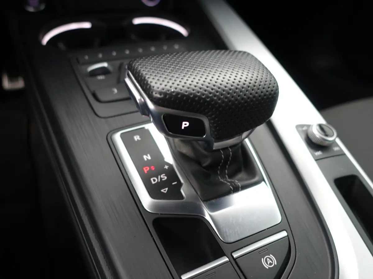 40 TFSI S line Black Optic Aut- Xenon Led, Dynamic Select, Keyless, Sfeerverlichting, Navigatie, Park Assist