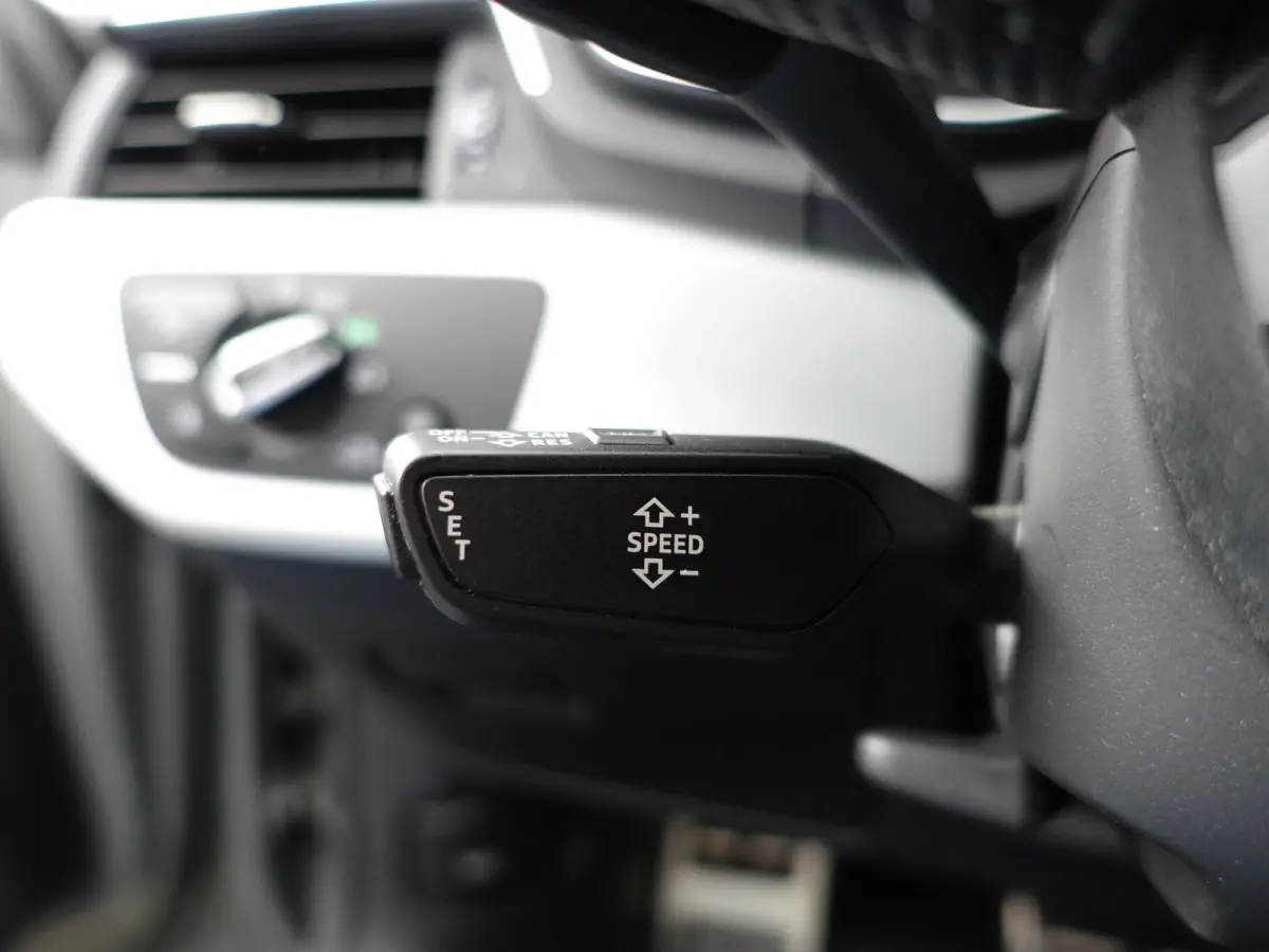 40 TFSI S line Black Optic Aut- Xenon Led, Dynamic Select, Keyless, Sfeerverlichting, Navigatie, Park Assist
