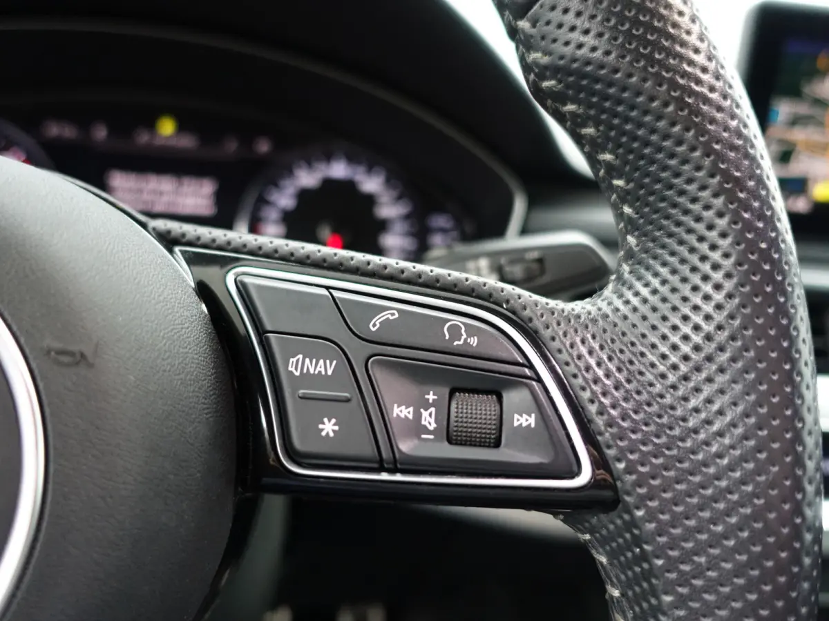 40 TFSI S line Black Optic Aut- Xenon Led, Dynamic Select, Keyless, Sfeerverlichting, Navigatie, Park Assist
