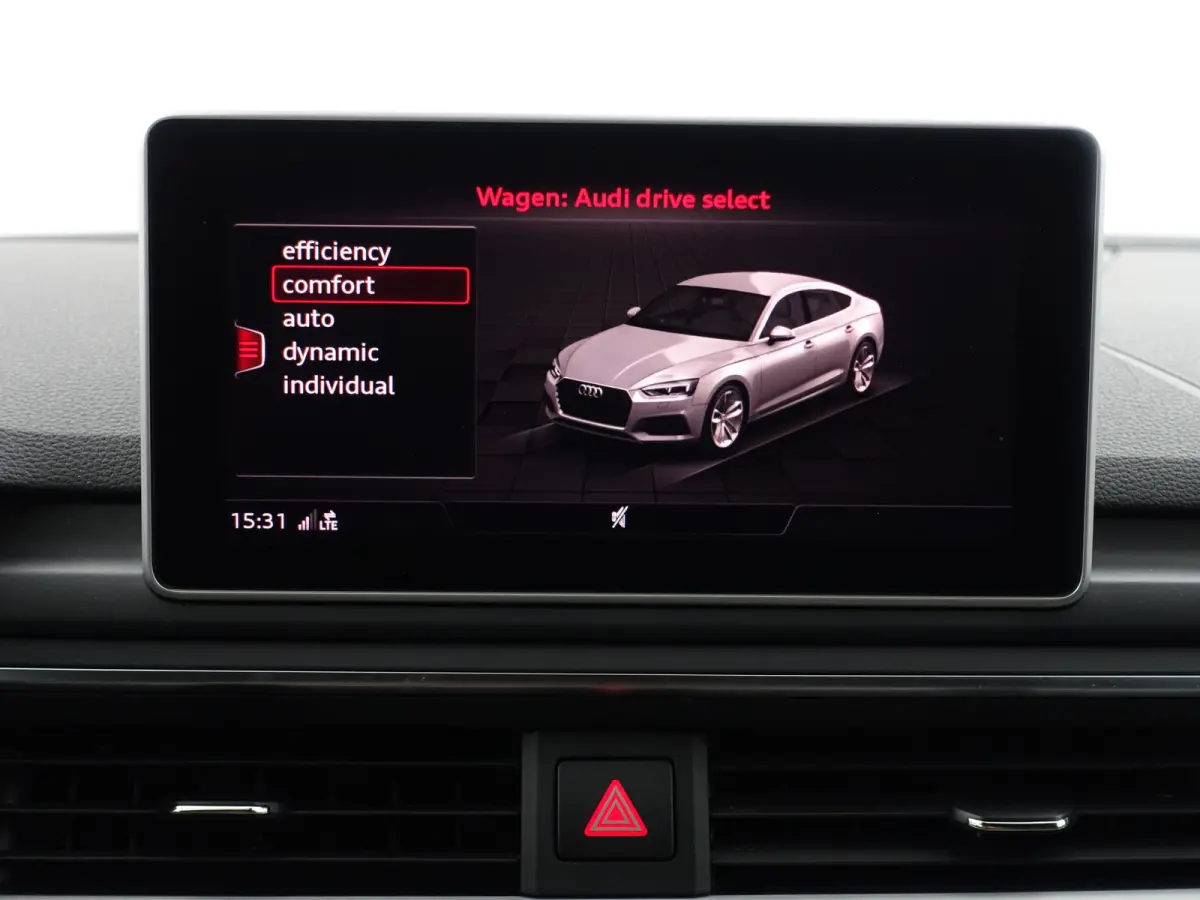 2.0 TFSI S Line Black Optic Aut- Memory Seats, Ada Cruise, Dynamic Select, Keyless, Camera, Sport Interieur