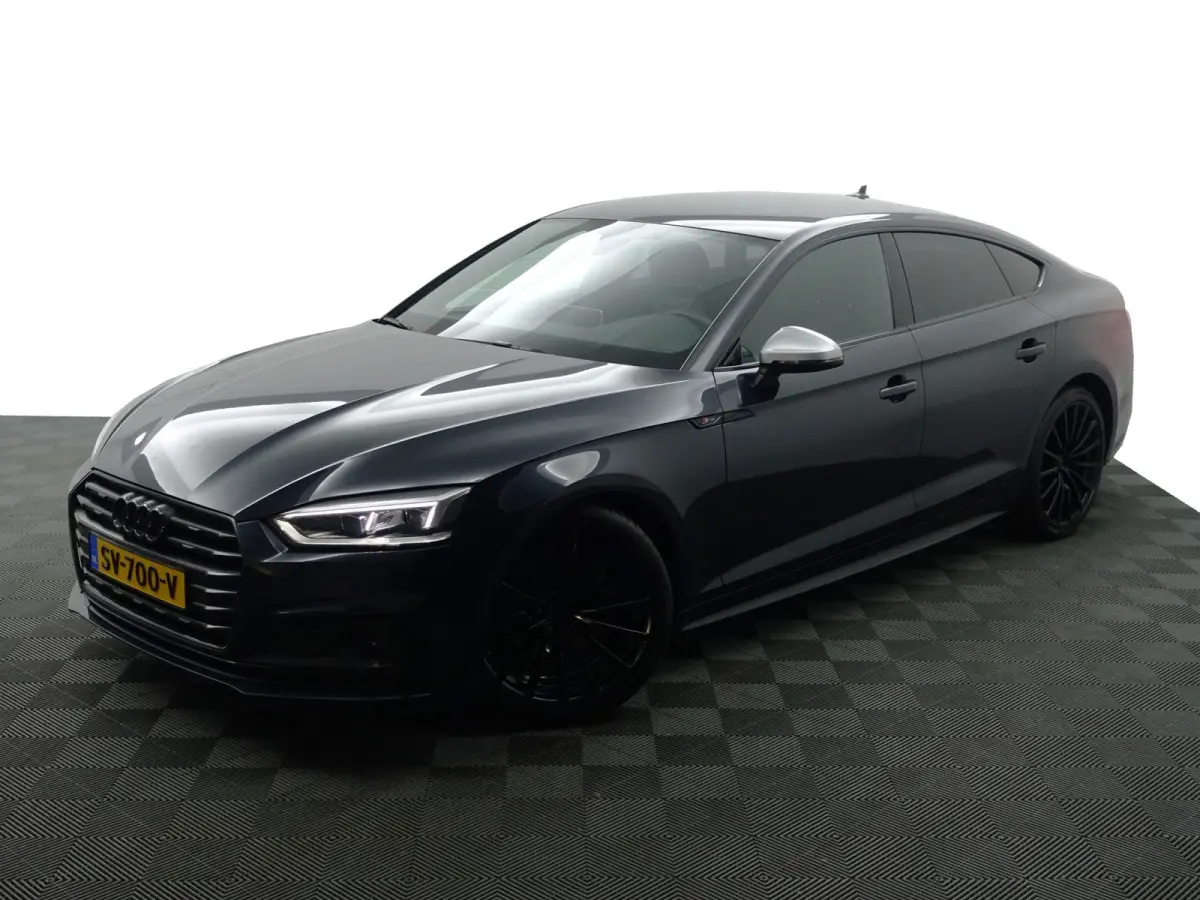 2.0 TFSI S Line Black Optic Aut- Memory Seats, Ada Cruise, Dynamic Select, Keyless, Camera, Sport Interieur