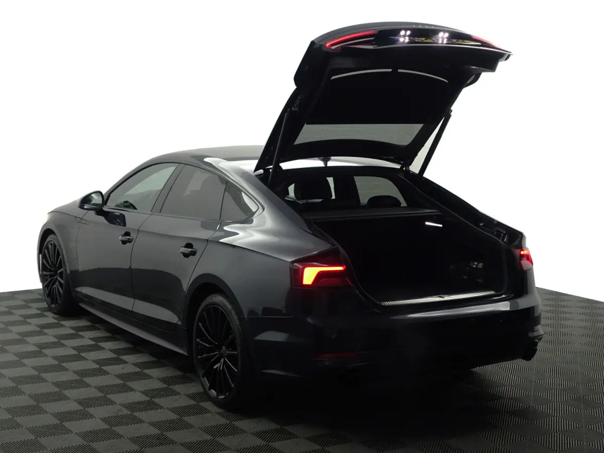 2.0 TFSI S Line Black Optic Aut- Memory Seats, Ada Cruise, Dynamic Select, Keyless, Camera, Sport Interieur