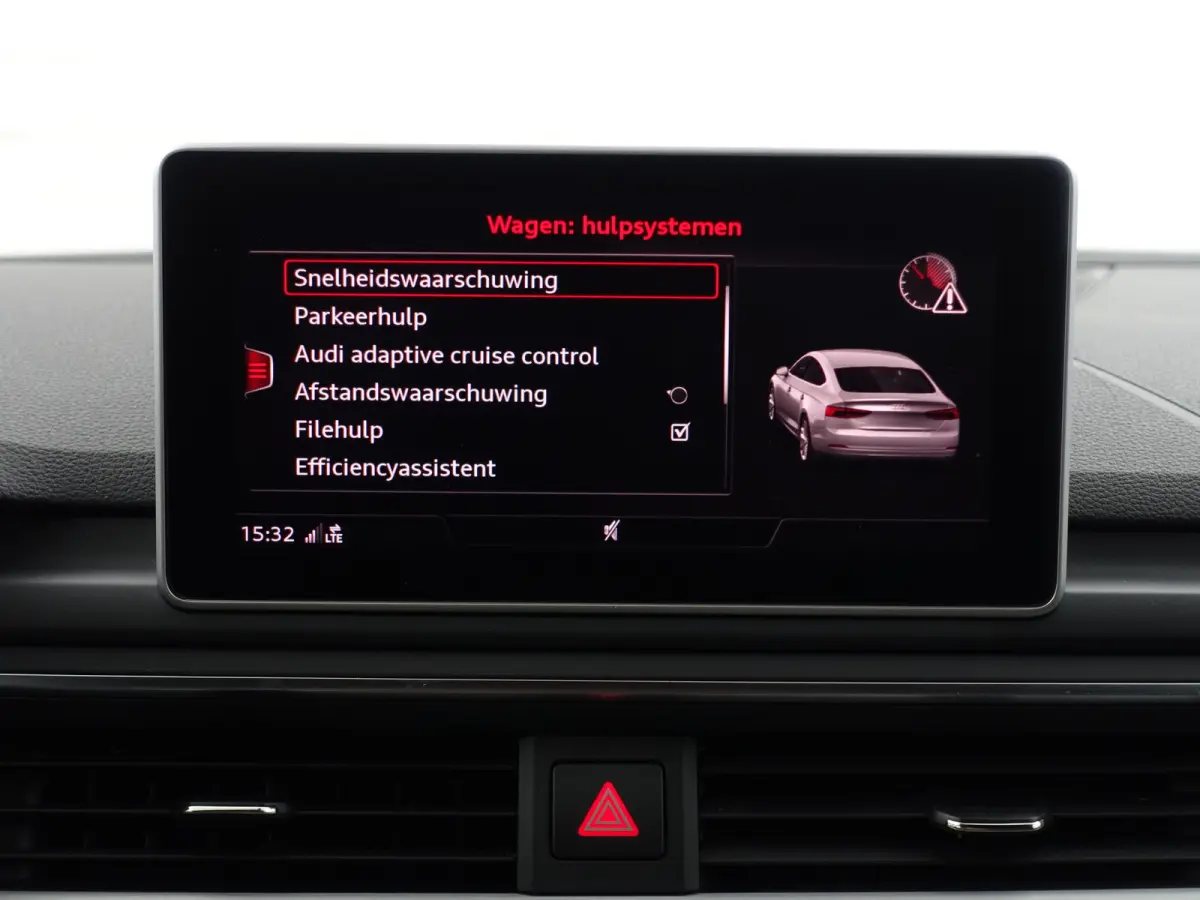 2.0 TFSI S Line Black Optic Aut- Memory Seats, Ada Cruise, Dynamic Select, Keyless, Camera, Sport Interieur
