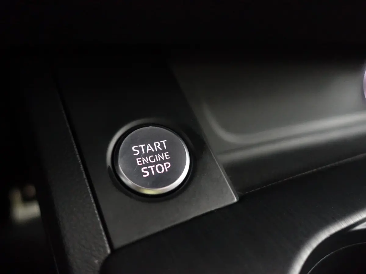 2.0 TFSI S Line Black Optic Aut- Memory Seats, Ada Cruise, Dynamic Select, Keyless, Camera, Sport Interieur