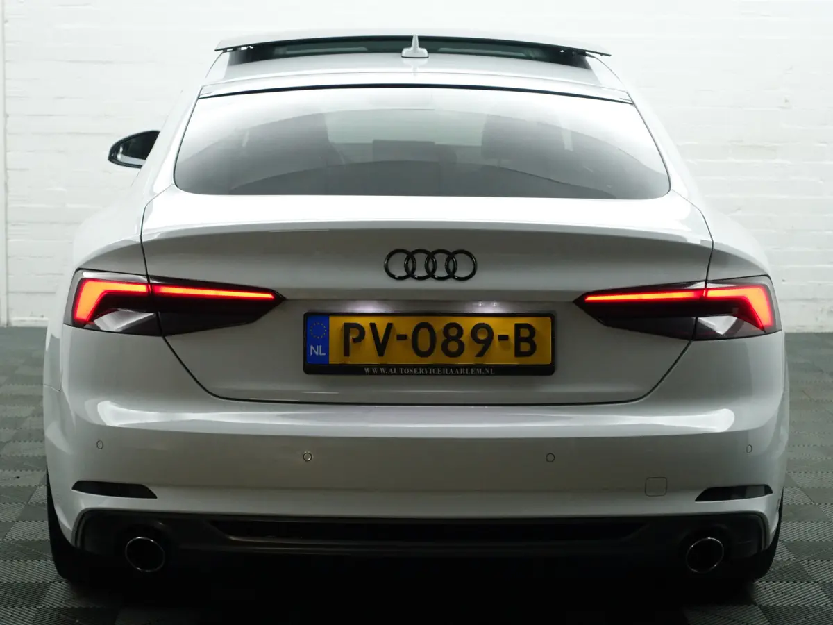 40 TFSI 191pk S Competition Aut- Panoramadak, Sfeerverlichting, Keyless, Park Assist, Xenon Led Matrix, Dynamic Select