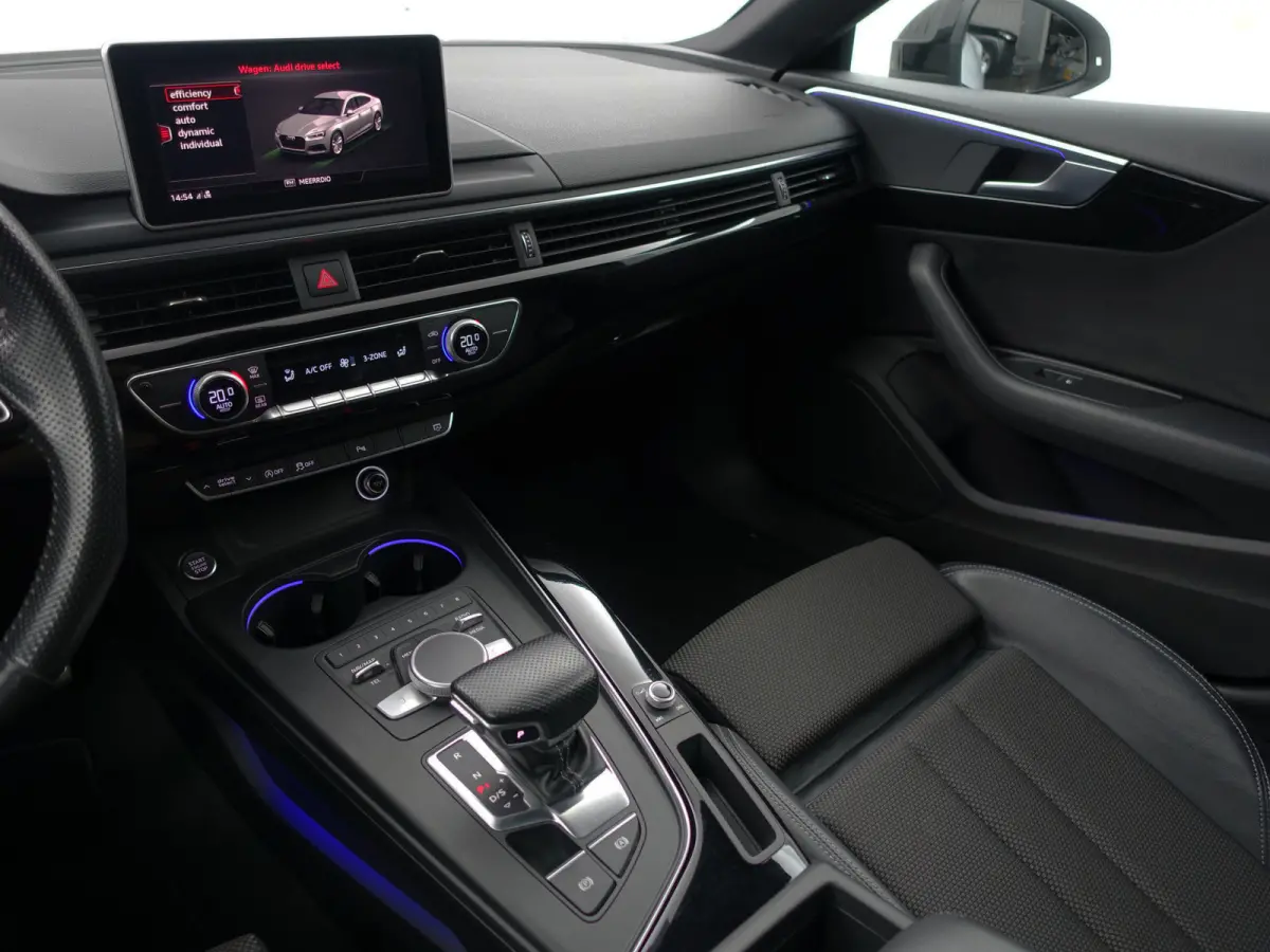 40 TFSI 191pk S Competition Aut- Panoramadak, Sfeerverlichting, Keyless, Park Assist, Xenon Led Matrix, Dynamic Select