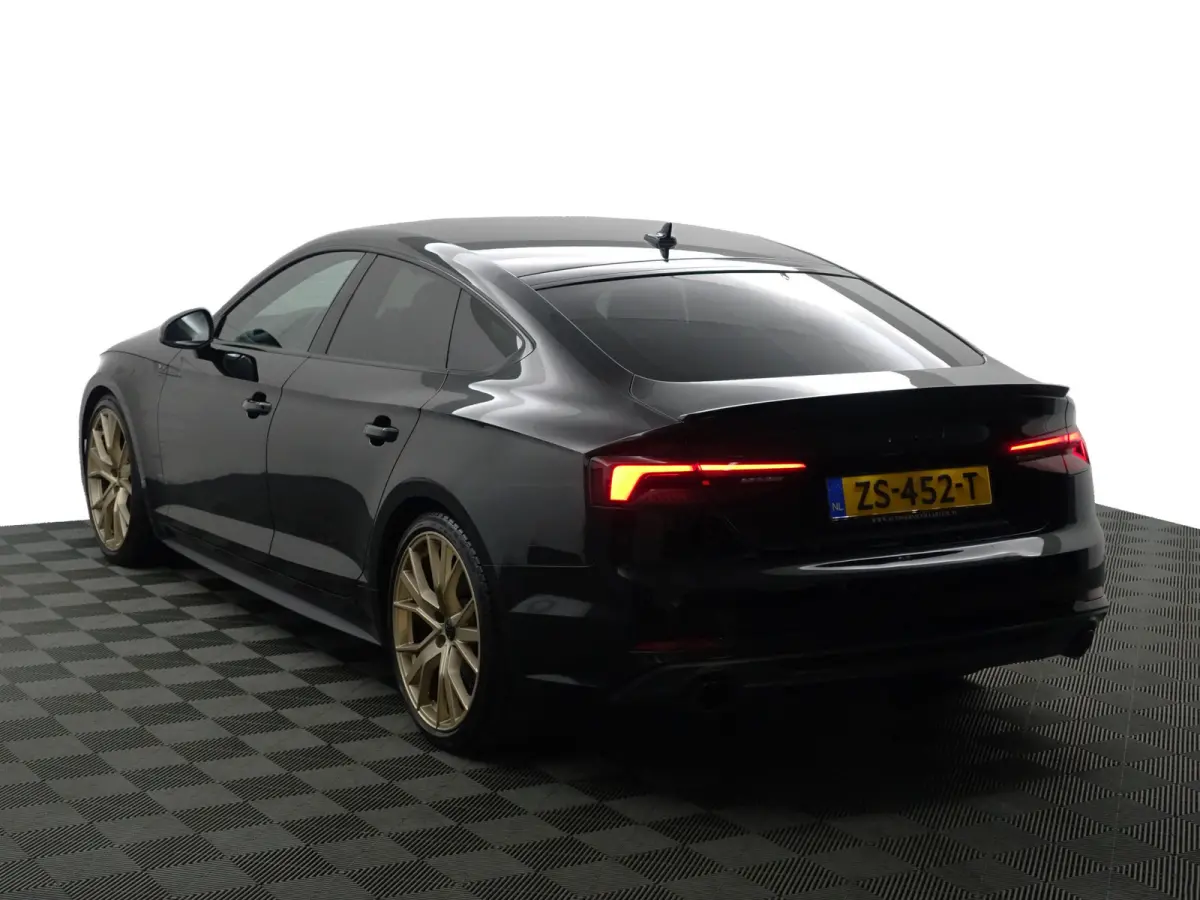 TFSI S Competition Aut- Carbon, Sfeerverlichting, Virtual Cockpit, Dynamic Select, Xenon Led, Leder Sport Interieur