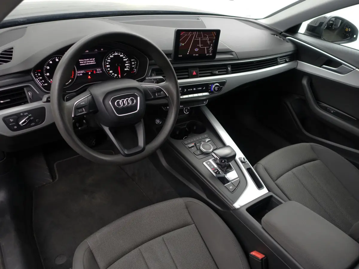 1.4 TFSI Pro Line S Aut- Xenon Led, Dynamic Select, Navigatie, Park Assist, Keyless, Privacy Glass