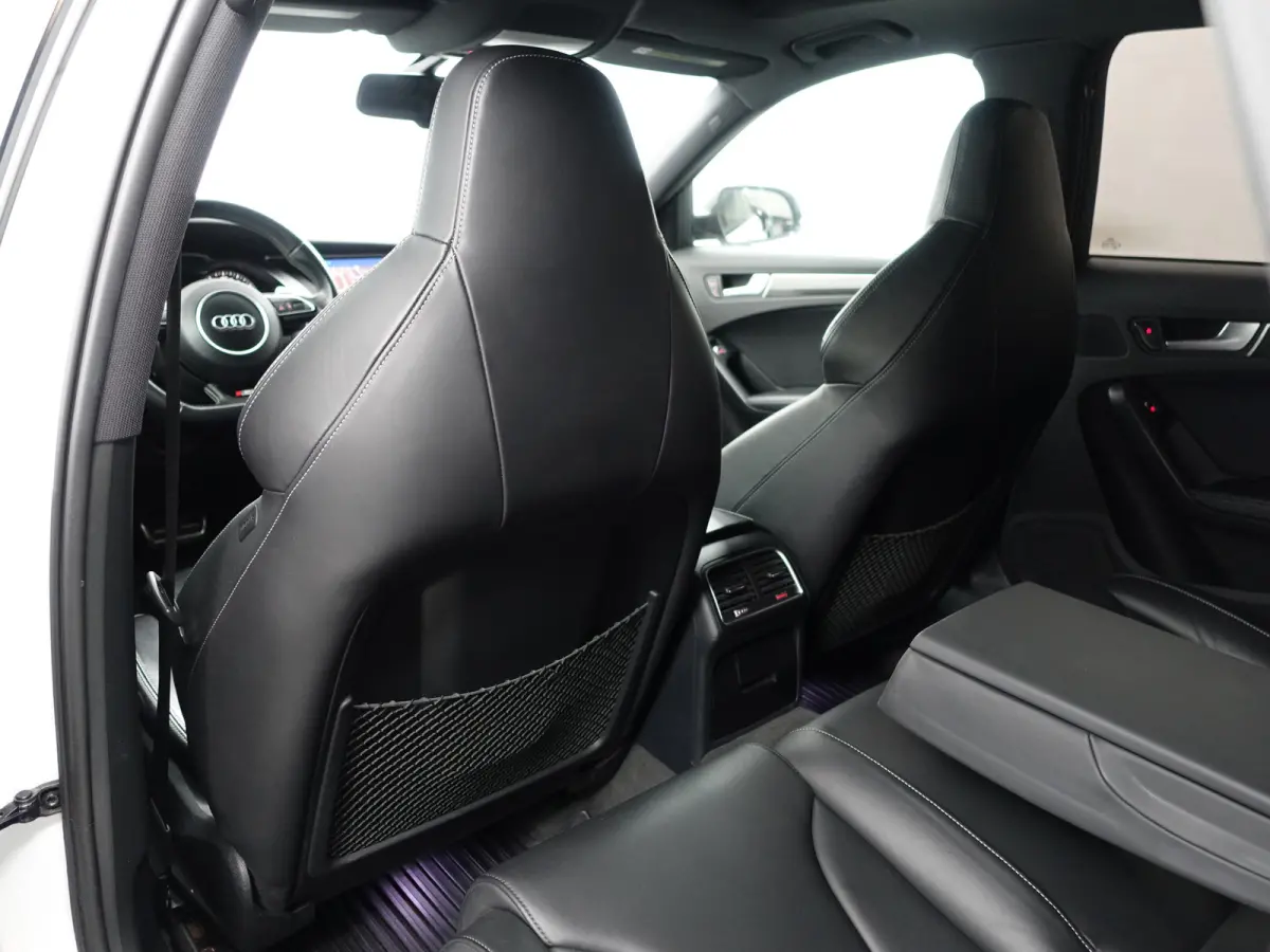 3.0 TFSI S4 quattro Pro Line- Schuifdak, Carbon, Memory Seats, Spoiler Design Pakket