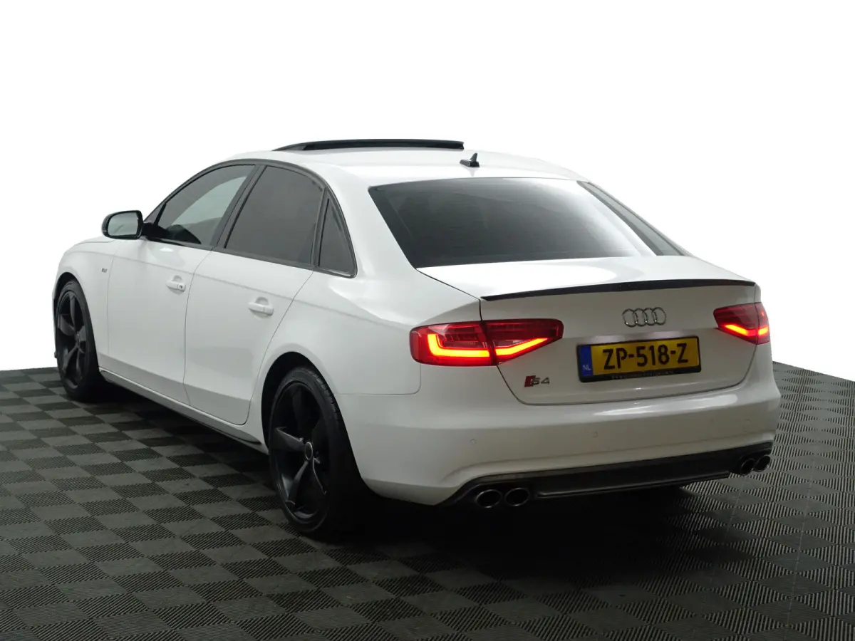 3.0 TFSI S4 quattro Pro Line- Schuifdak, Carbon, Memory Seats, Spoiler Design Pakket