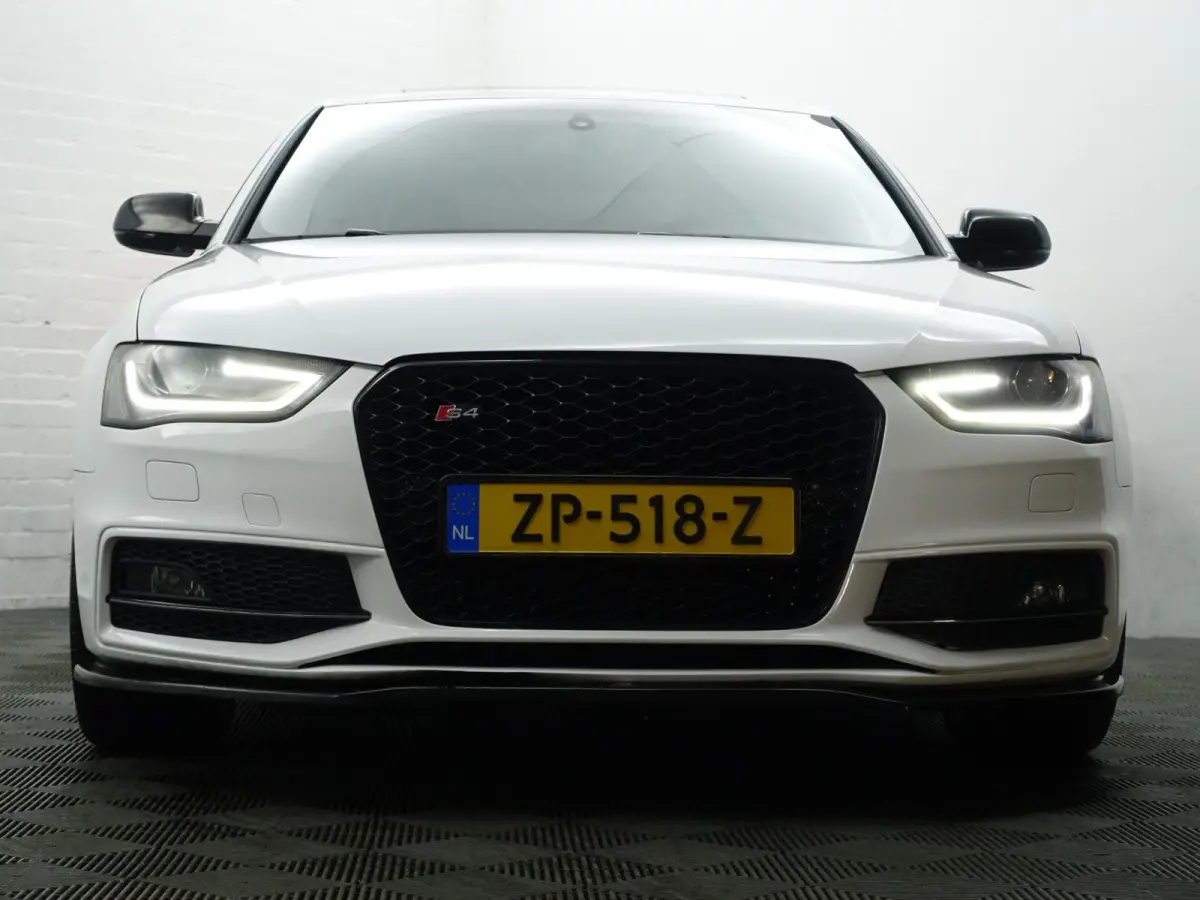 3.0 TFSI S4 quattro Pro Line- Schuifdak, Carbon, Memory Seats, Spoiler Design Pakket