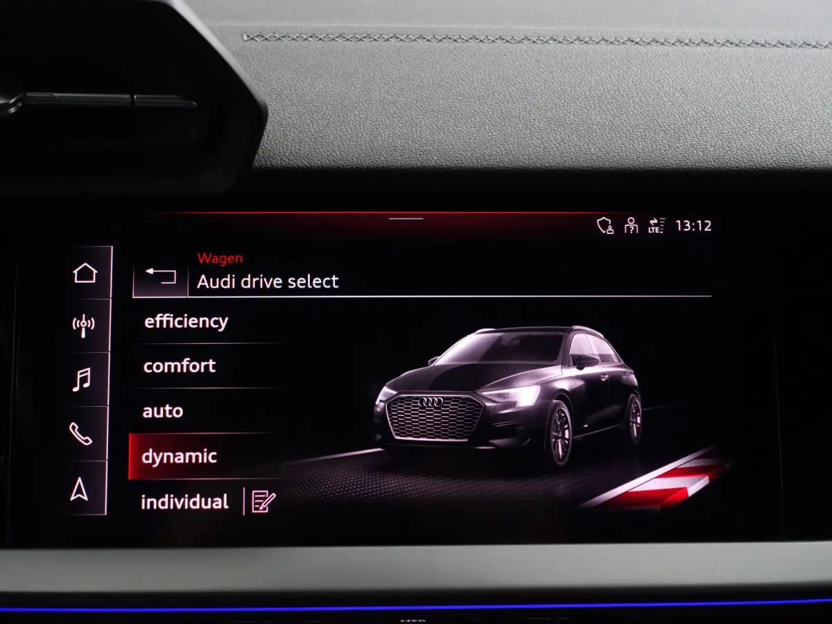 45 TFSI e S edition Competition- Xenon Led, Carplay, Android Auto, Sfeerverlichting, Dynamic Select, Privacy Glass