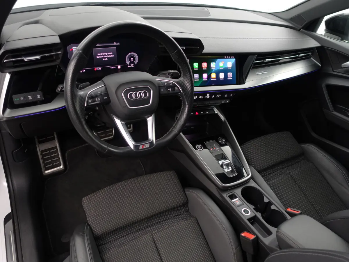 45 TFSI e S edition Competition- Xenon Led, Carplay, Android Auto, Sfeerverlichting, Dynamic Select, Privacy Glass