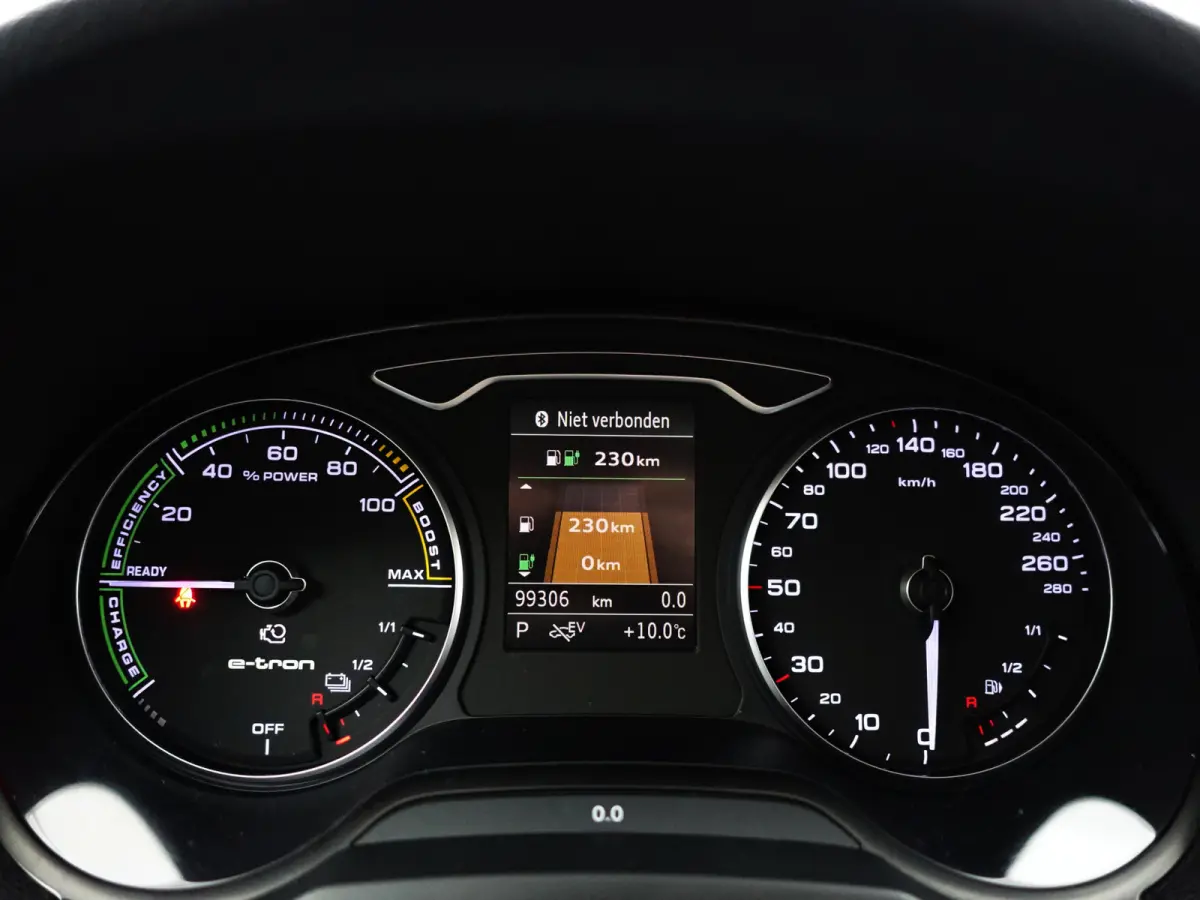 1.4 e-tron PHEV Pro Line plus Aut- Nap 99dkm, Panoramadak, Xenon Led, Keyless, Standkachel, Dynamic Select