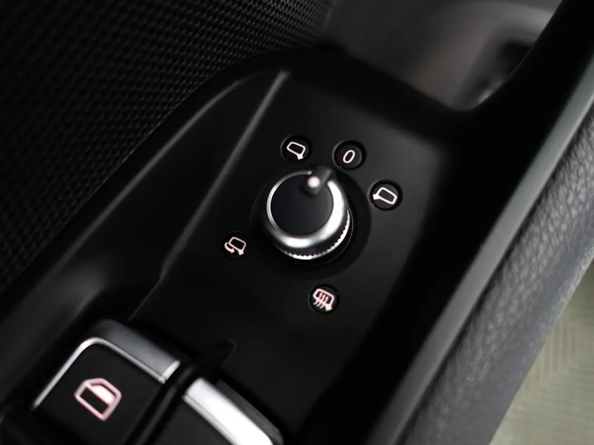 1.4 e-tron PHEV Pro Line plus Aut- Nap 99dkm, Panoramadak, Xenon Led, Keyless, Standkachel, Dynamic Select