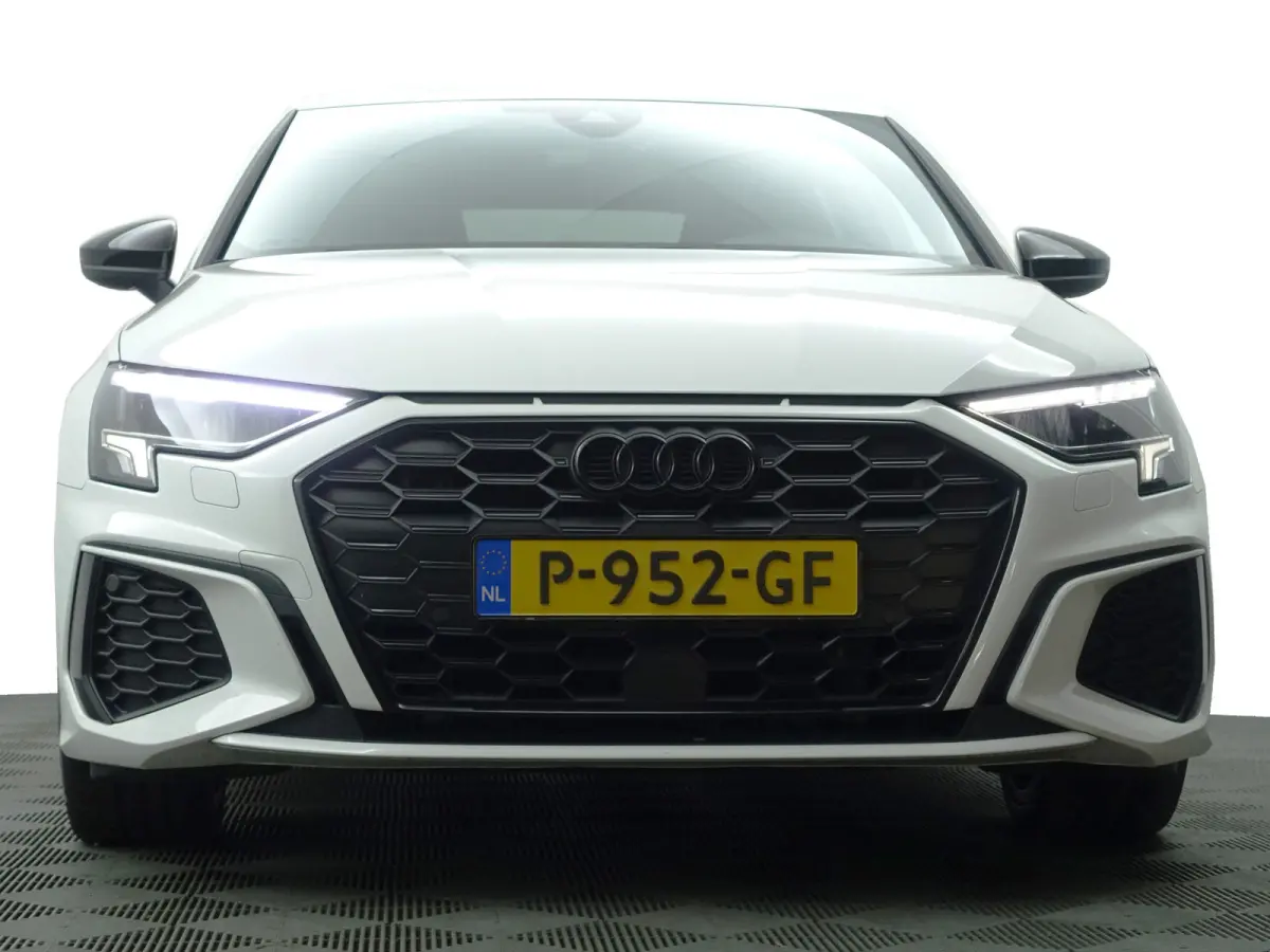 45 TFSI e S edition Competition Aut- Carplay, Xenon Led, Ada Cruise, Dynamic Select, Standkachel, Virtual Cockpit