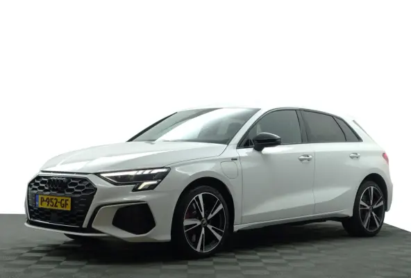 45 TFSI e S edition Competition Aut- Carplay, Xenon Led, Ada Cruise, Dynamic Select, Standkachel, Virtual Cockpit