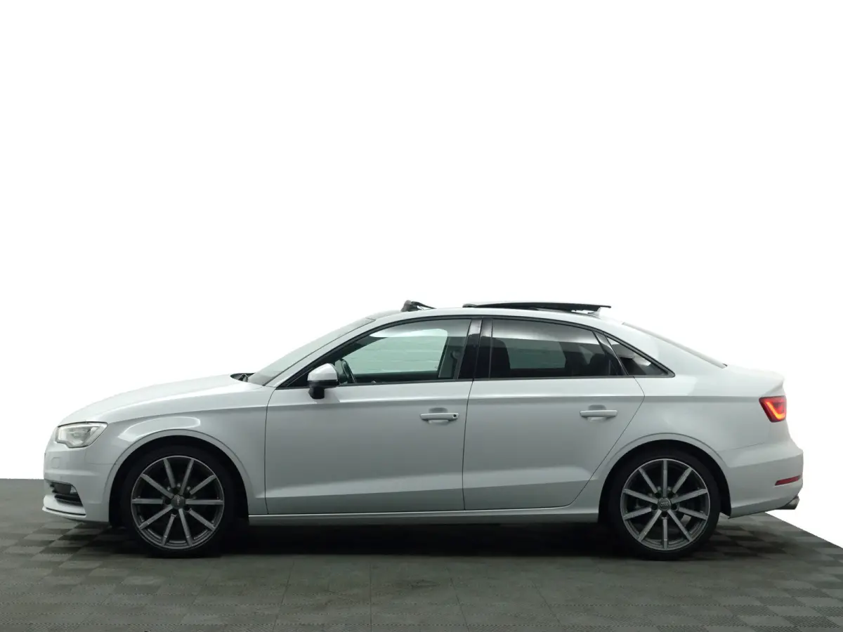 1.4 TFSI Pro Line S- Panoramadak, Dynamic Select, Stoelverwarming, Park Assist, Xenon Led, Sport Interieur