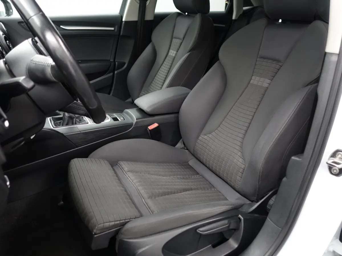 1.4 TFSI Pro Line S- Panoramadak, Dynamic Select, Stoelverwarming, Park Assist, Xenon Led, Sport Interieur