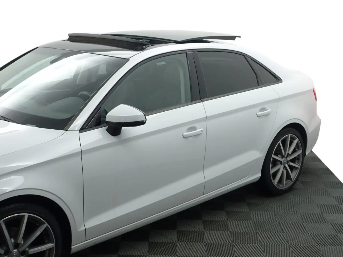 1.4 TFSI Pro Line S- Panoramadak, Dynamic Select, Stoelverwarming, Park Assist, Xenon Led, Sport Interieur