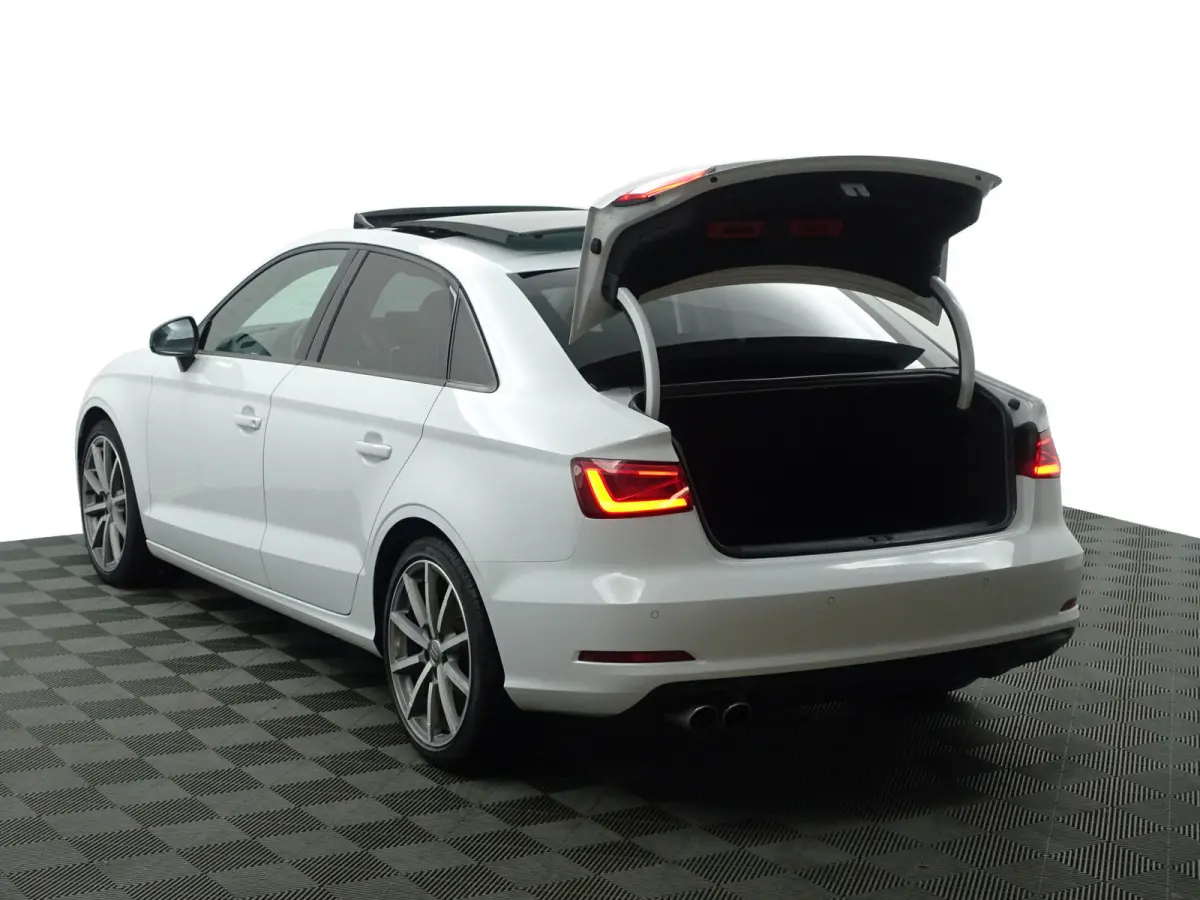 1.4 TFSI Pro Line S- Panoramadak, Dynamic Select, Stoelverwarming, Park Assist, Xenon Led, Sport Interieur