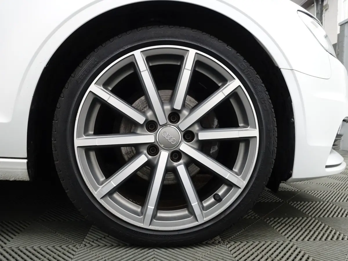 1.4 TFSI Pro Line S- Panoramadak, Dynamic Select, Stoelverwarming, Park Assist, Xenon Led, Sport Interieur