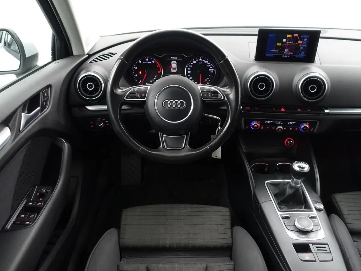 1.4 TFSI Pro Line S- Panoramadak, Dynamic Select, Stoelverwarming, Park Assist, Xenon Led, Sport Interieur