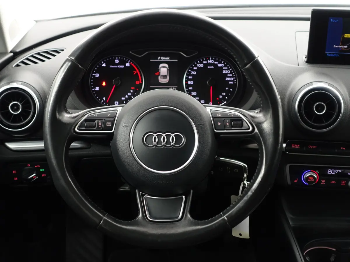 1.4 TFSI Pro Line S- Panoramadak, Dynamic Select, Stoelverwarming, Park Assist, Xenon Led, Sport Interieur