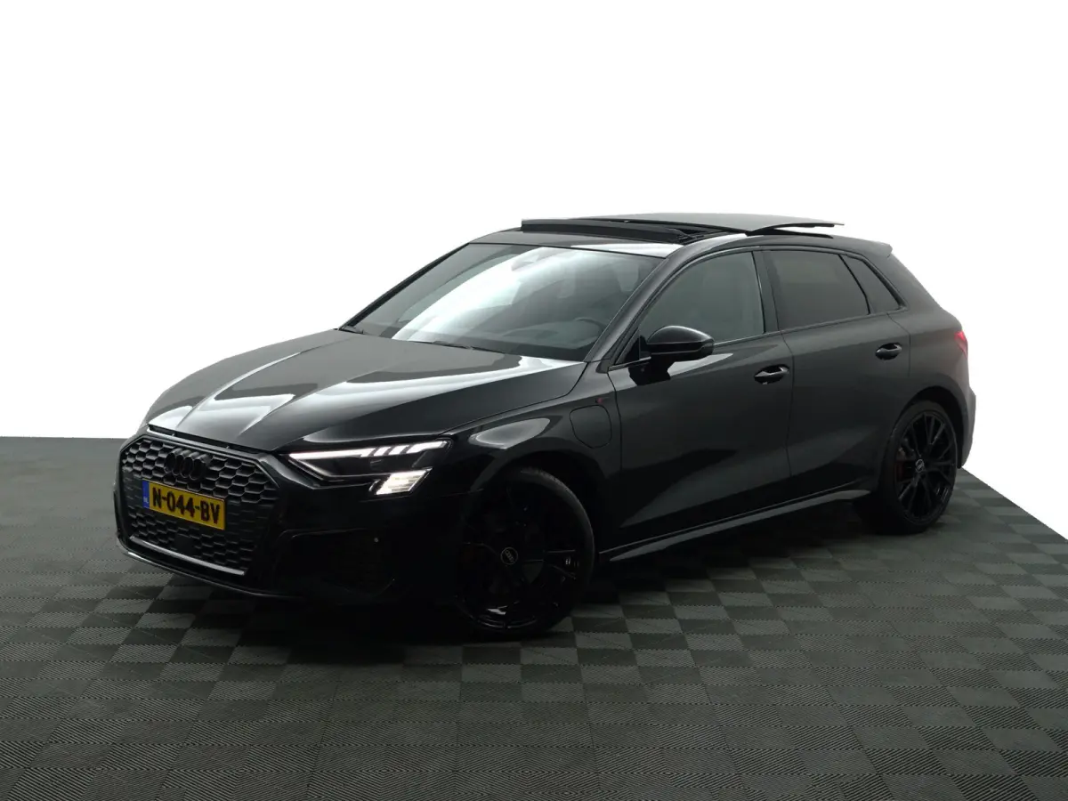 45 TFSI e S Competition Black Optic Aut- Panoramadak, Sfeerverlichting, Bang Olufsen, CarPlay, Dynamic Select