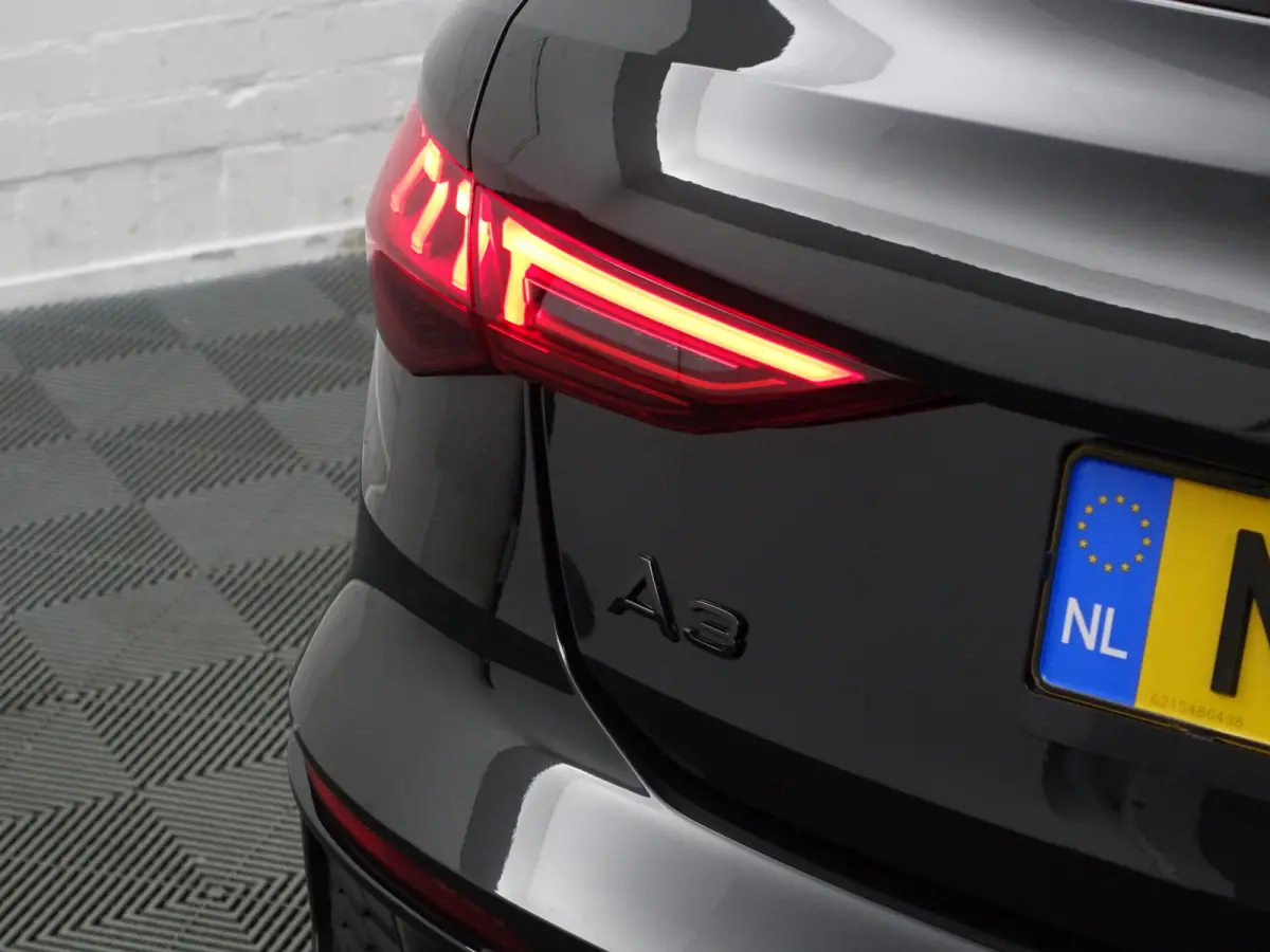45 TFSI e S Competition Black Optic Aut- Panoramadak, Sfeerverlichting, Bang Olufsen, CarPlay, Dynamic Select