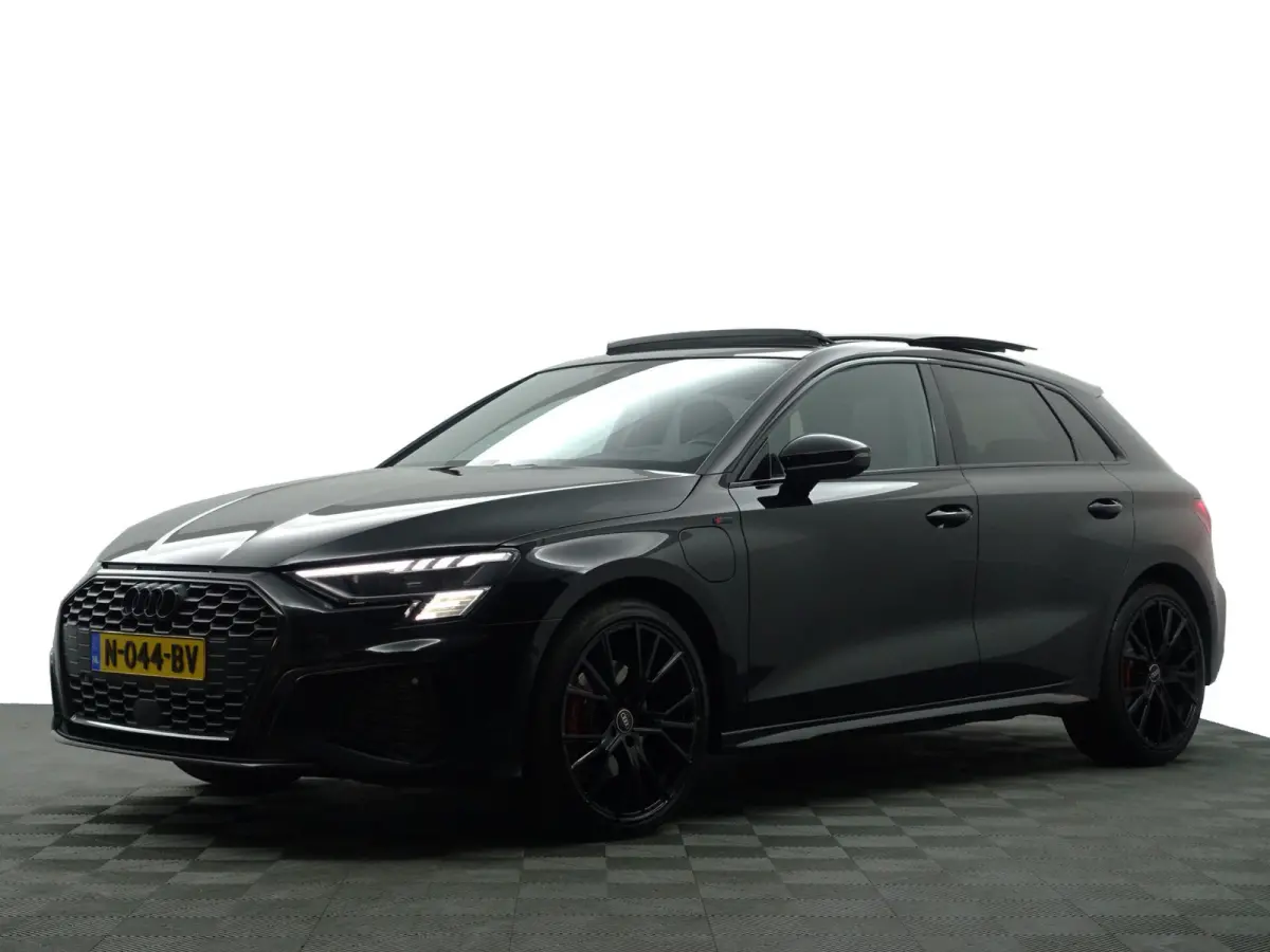 45 TFSI e S Competition Black Optic Aut- Panoramadak, Sfeerverlichting, Bang Olufsen, CarPlay, Dynamic Select