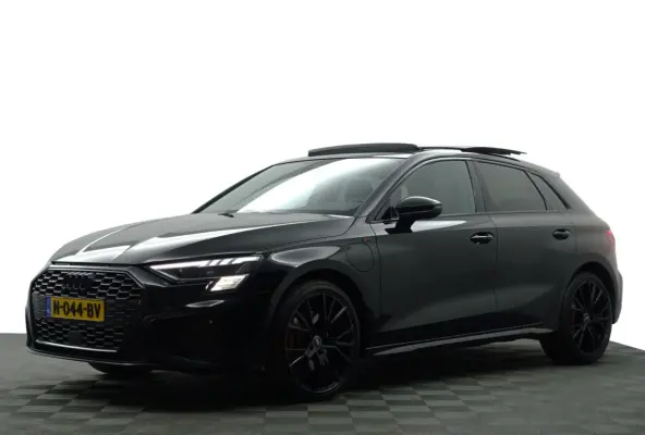45 TFSI e S Competition Black Optic Aut- Panoramadak, Sfeerverlichting, Bang Olufsen, CarPlay, Dynamic Select