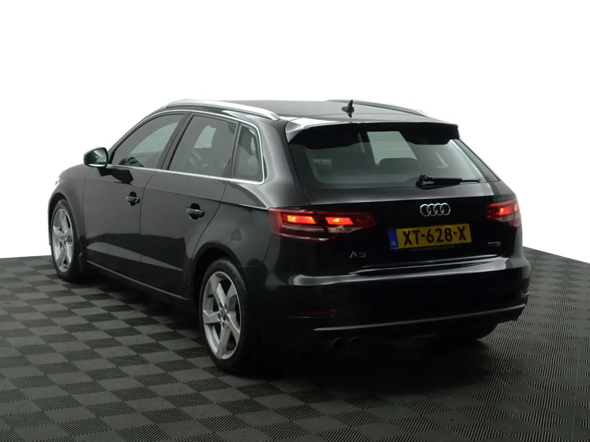 1.5 TFSI Pro Line S Plus Aut- Xenon Led, Virtual Cockpit, Sfeerverlichting, Sport Interieur, Dynamic Select, Park Assist