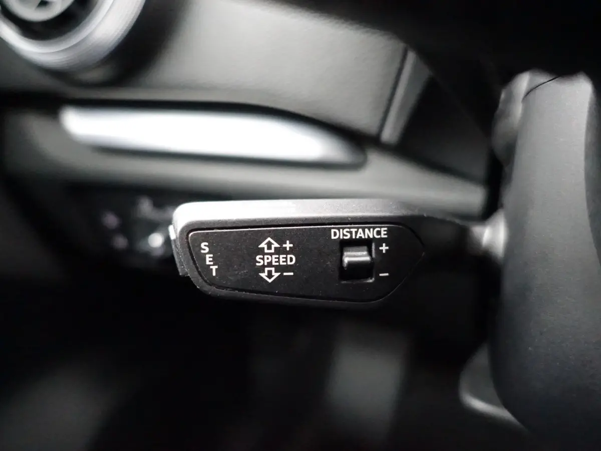 1.5 TFSI Pro Line S Plus Aut- Xenon Led, Virtual Cockpit, Sfeerverlichting, Sport Interieur, Dynamic Select, Park Assist