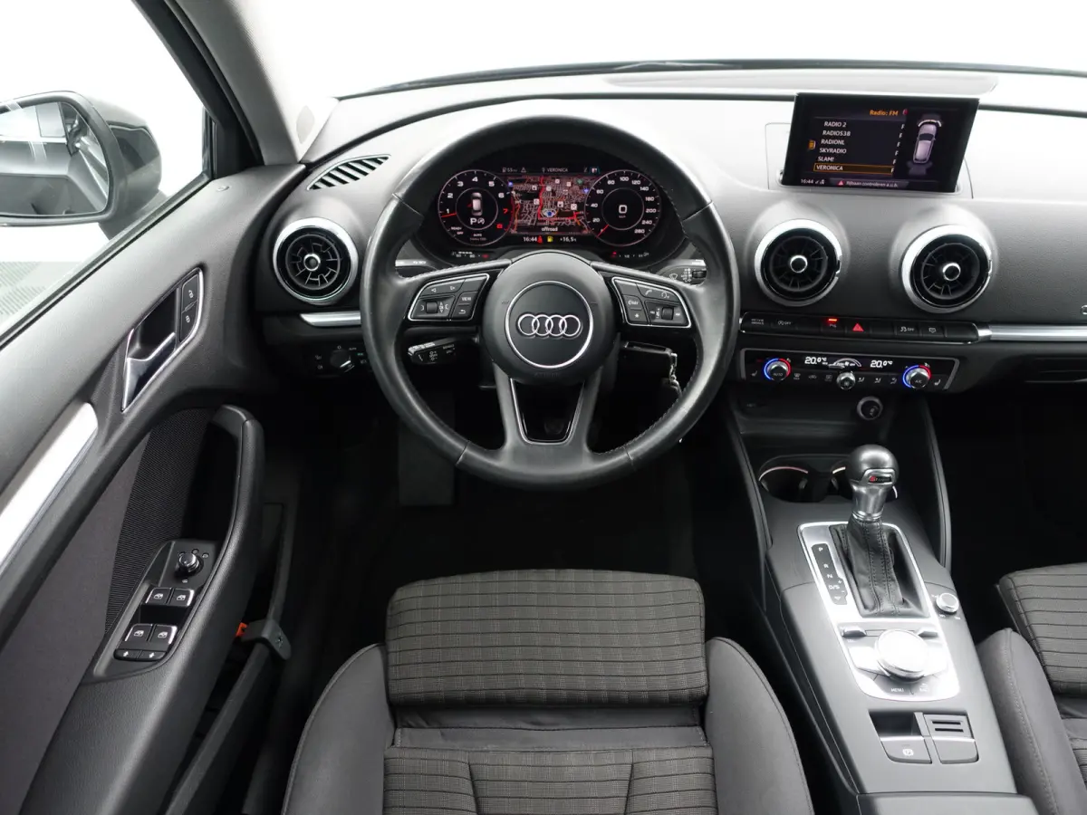 1.5 TFSI Pro Line S Plus Aut- Xenon Led, Virtual Cockpit, Sfeerverlichting, Sport Interieur, Dynamic Select, Park Assist