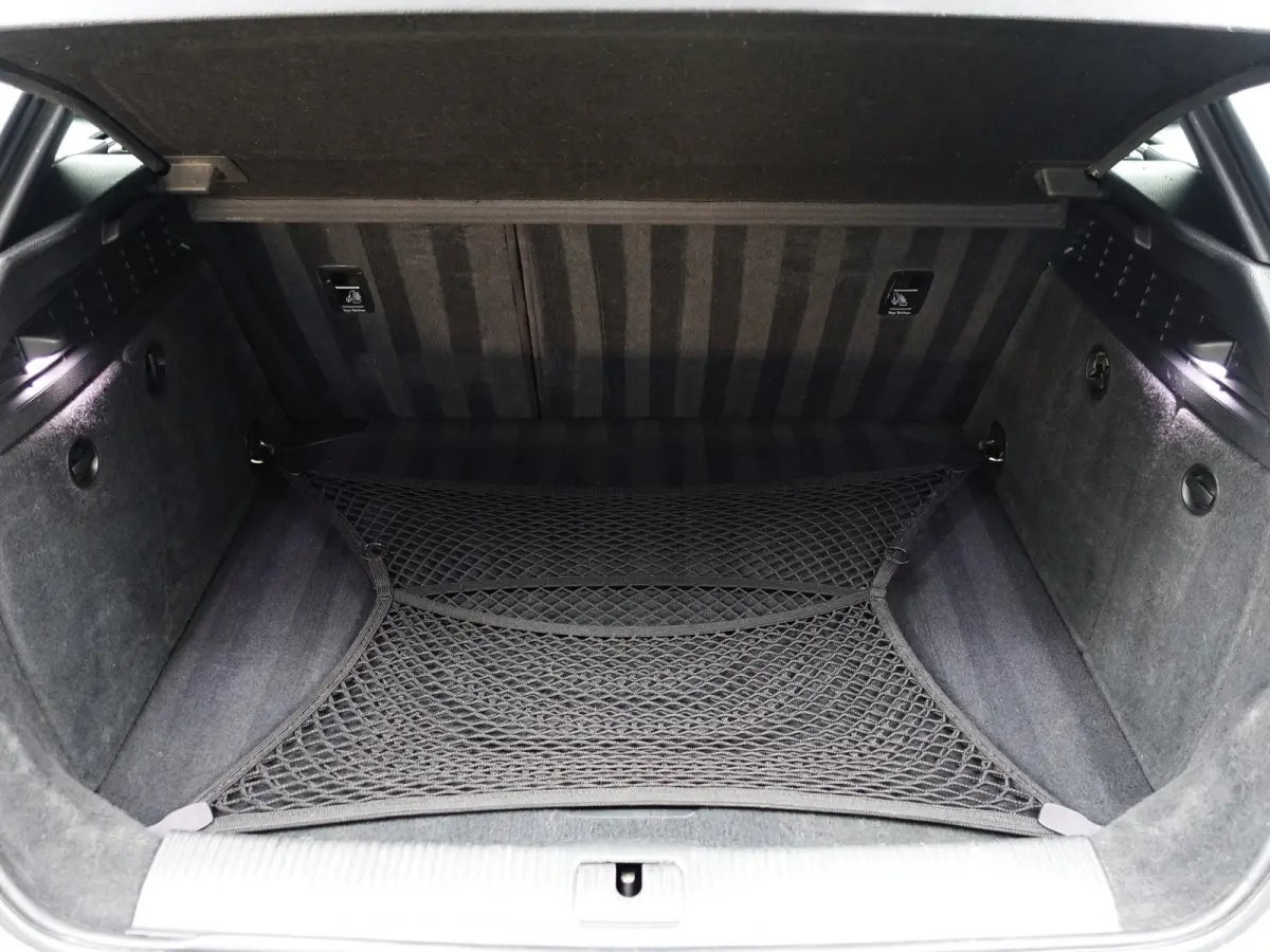 1.4 e-tron S Competition Aut- RS Interieur, Panoramadak, Sfeerverlichting, Xenon Led, Keyless, Standkachel